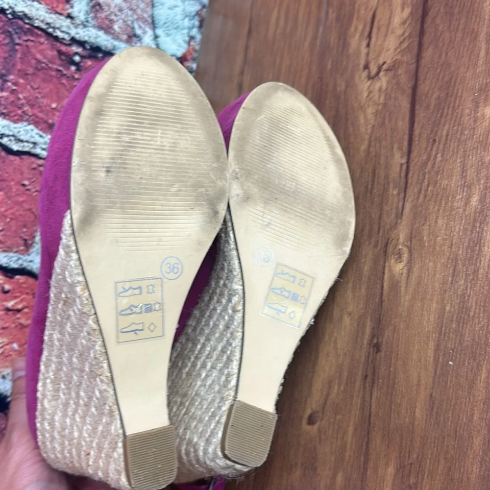 Moda In Pelle used very